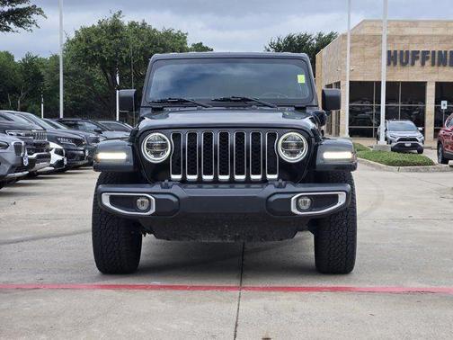 Black Clearcoat 2021 Jeep Wrangler Unlimited 4xe Sahara