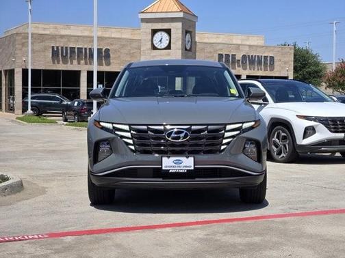 2024 Hyundai TUCSON SE