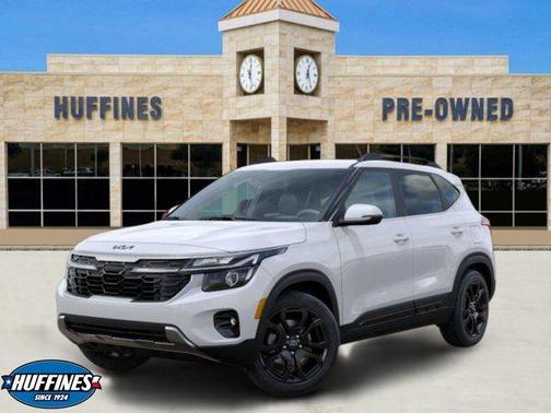 Snow White Pearl 2025 Kia Seltos X-Line
