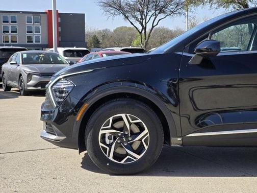 2025 Kia Sportage LX