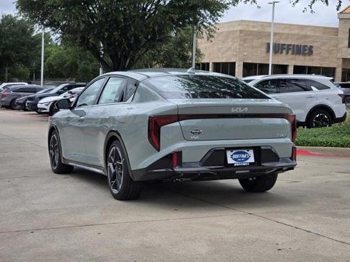 2025 Kia K4 GT-Line