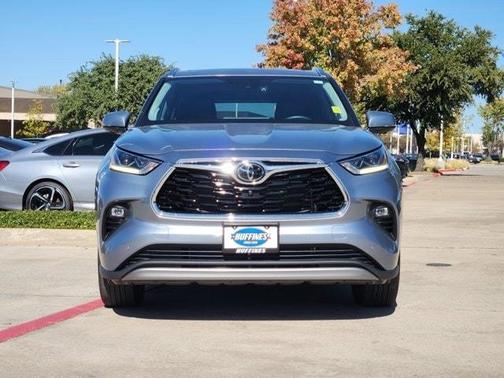 2023 Toyota Highlander Platinum