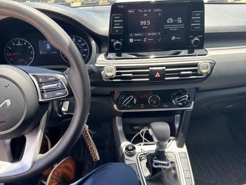 2023 Kia Seltos LX
