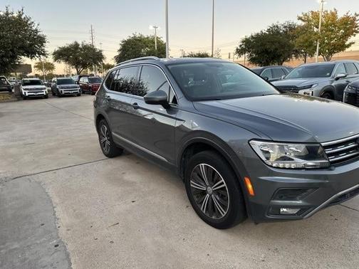 2019 Volkswagen Tiguan 2.0T SEL