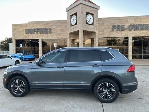 2019 Volkswagen Tiguan 2.0T SEL