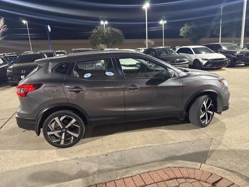 2021 Nissan Rogue Sport SL