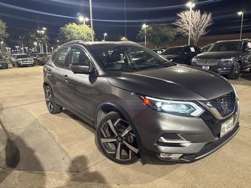 2021 Nissan Rogue Sport SL