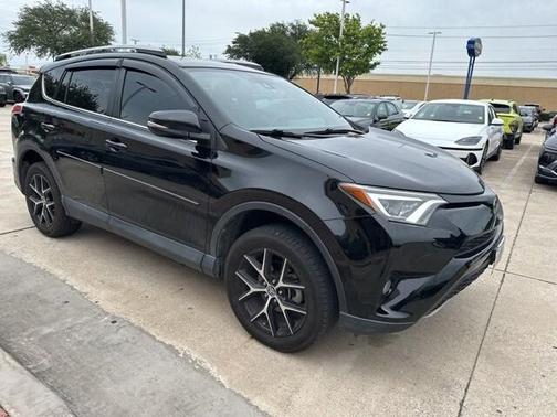 2018 Toyota RAV4 SE