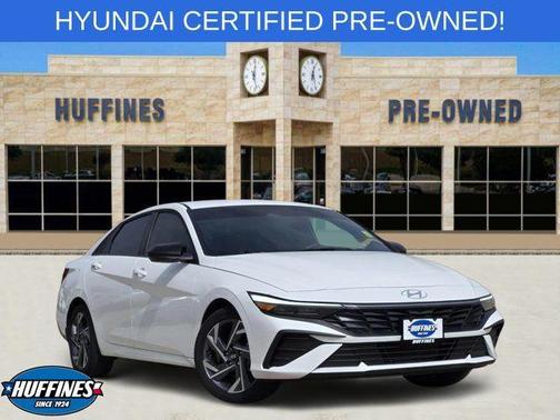 White 2025 Hyundai ELANTRA SEL Sport