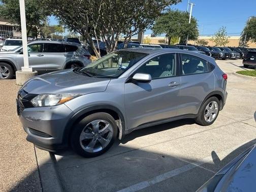 2017 Honda HR-V LX