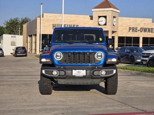 2024 Jeep Gladiator Sport