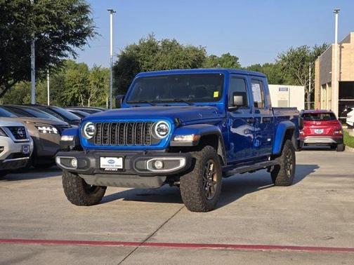 2024 Jeep Gladiator Sport