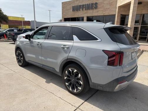 2024 Kia Sorento EX