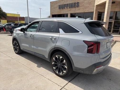 2024 Kia Sorento EX