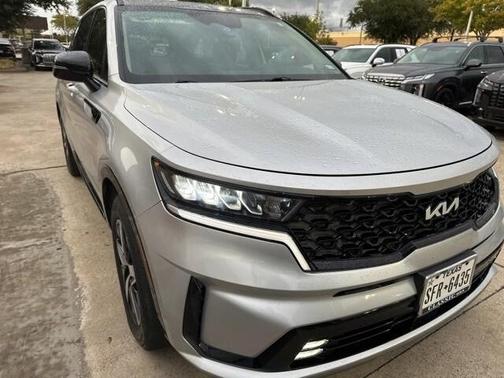 2022 Kia Sorento EX