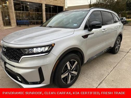 2022 Kia Sorento EX