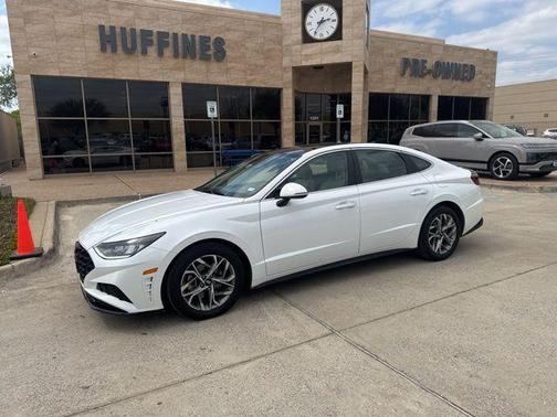 Quartz White 2020 Hyundai SONATA SEL
