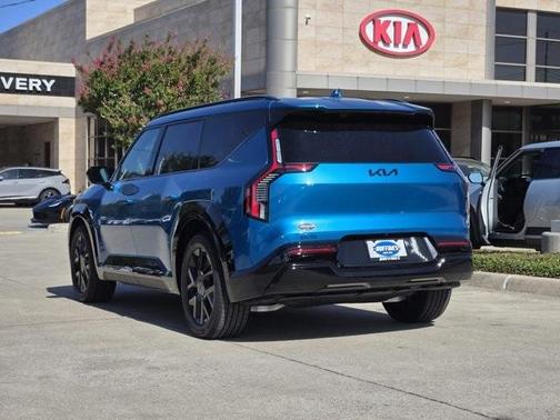 2026 Kia EV9 Land