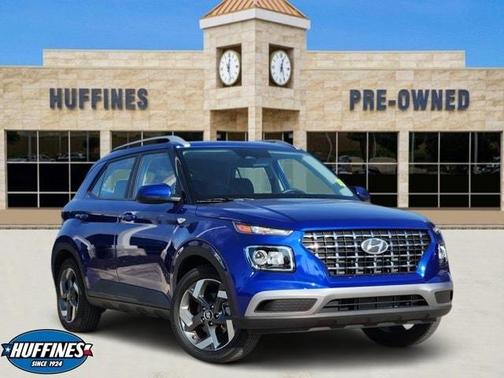 2024 Hyundai VENUE SEL