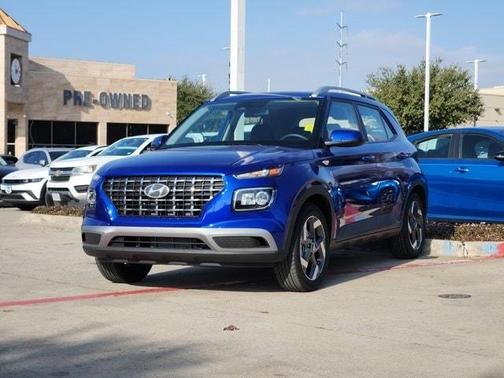 2024 Hyundai VENUE SEL