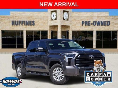 Magnetic Gray Metallic 2022 Toyota Tundra SR5