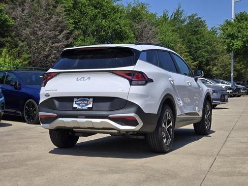 2025 Kia Sportage EX