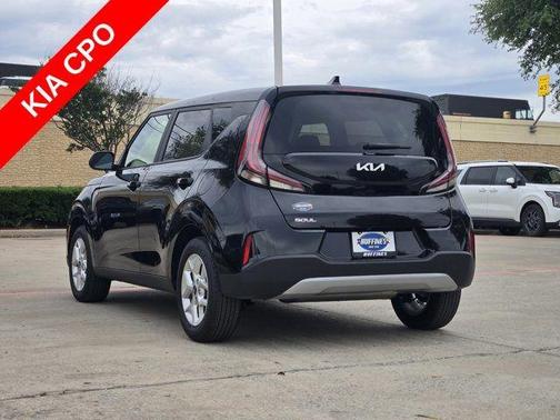 Fusion Orange 2025 Kia Soul LX