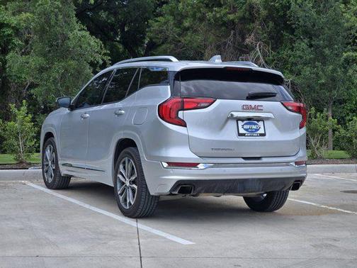Quicksilver Metallic 2019 GMC Terrain Denali