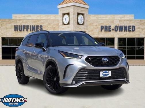 2023 Toyota Highlander XSE