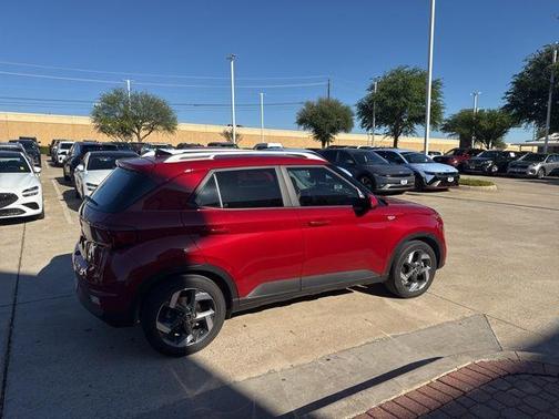 Scarlet Red Pearl 2020 Hyundai VENUE SEL