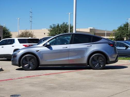 2026 Tesla Model Y Long Range