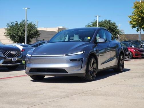 2026 Tesla Model Y Long Range