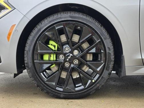 2025 Kia K5 GT