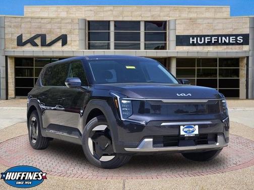 2026 Kia EV9 Light Short Range