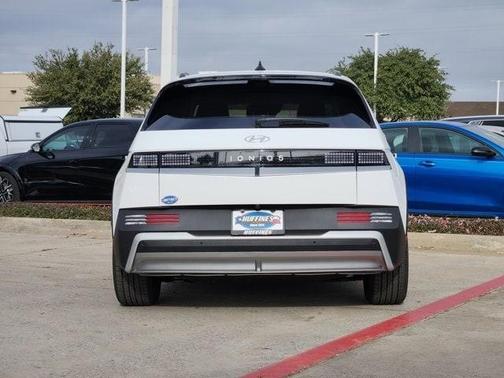 2025 Hyundai IONIQ 5 SEL