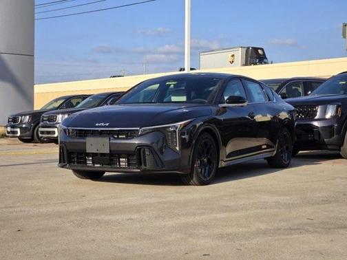 2025 Kia K4 GT-Line Turbo