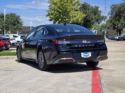 2025 Hyundai SONATA Hybrid Limited
