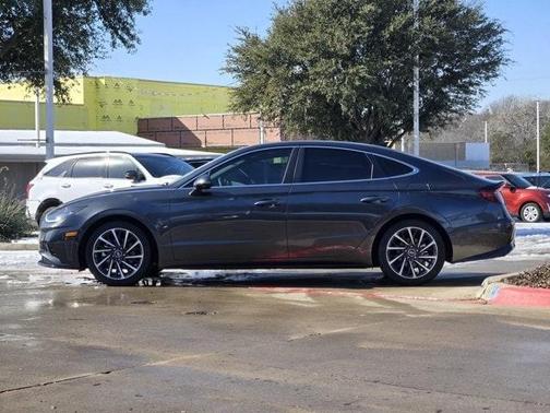 2023 Hyundai SONATA Limited