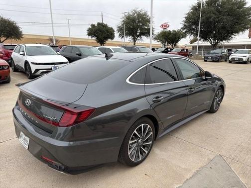2023 Hyundai SONATA Limited