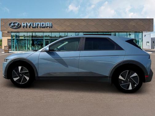 2026 Hyundai IONIQ 5 SE