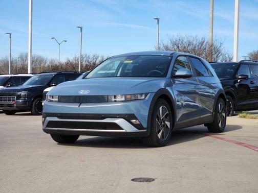 2026 Hyundai IONIQ 5 SE