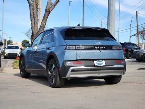 2026 Hyundai IONIQ 5 SE