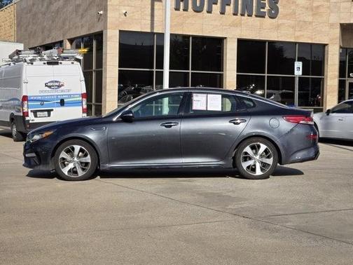 2019 Kia Optima S