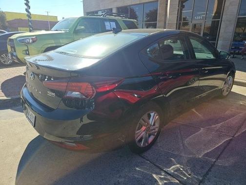 2020 Hyundai ELANTRA Value Edition