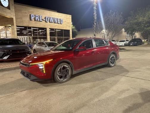 2025 Kia K4 EX