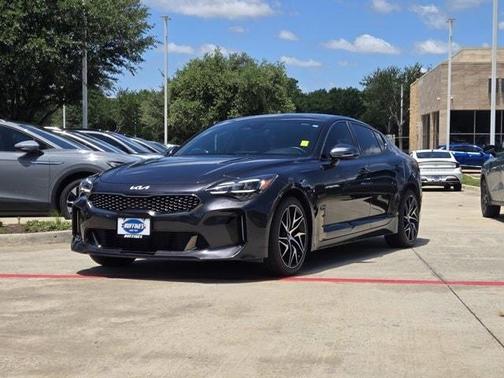 2022 Kia Stinger GT-Line