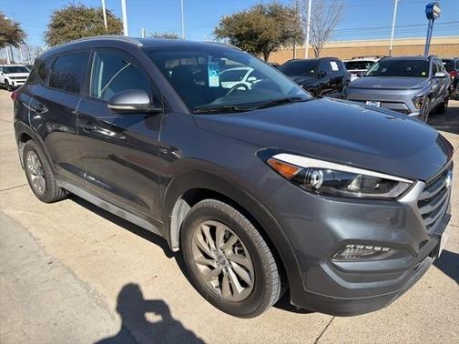 2017 Hyundai TUCSON SE Plus