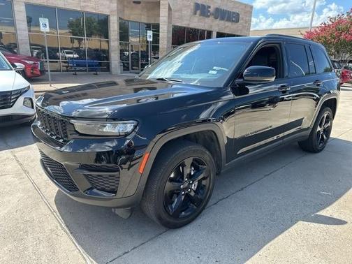 2023 Jeep Grand Cherokee Altitude