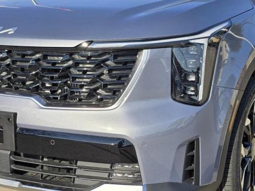 2025 Kia Sorento SX