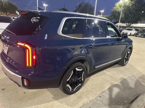 2024 Kia Telluride EX